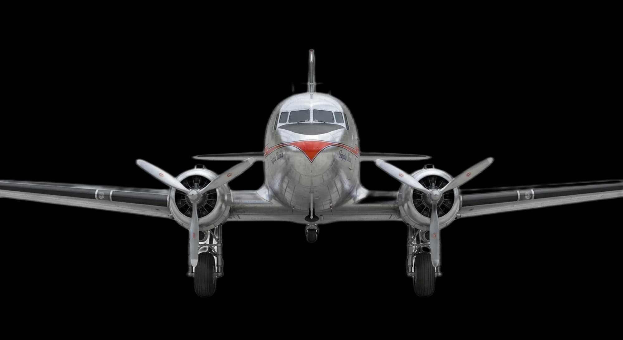 1935 Douglas Aircraft DC-3 - Front - Airliner aircraft