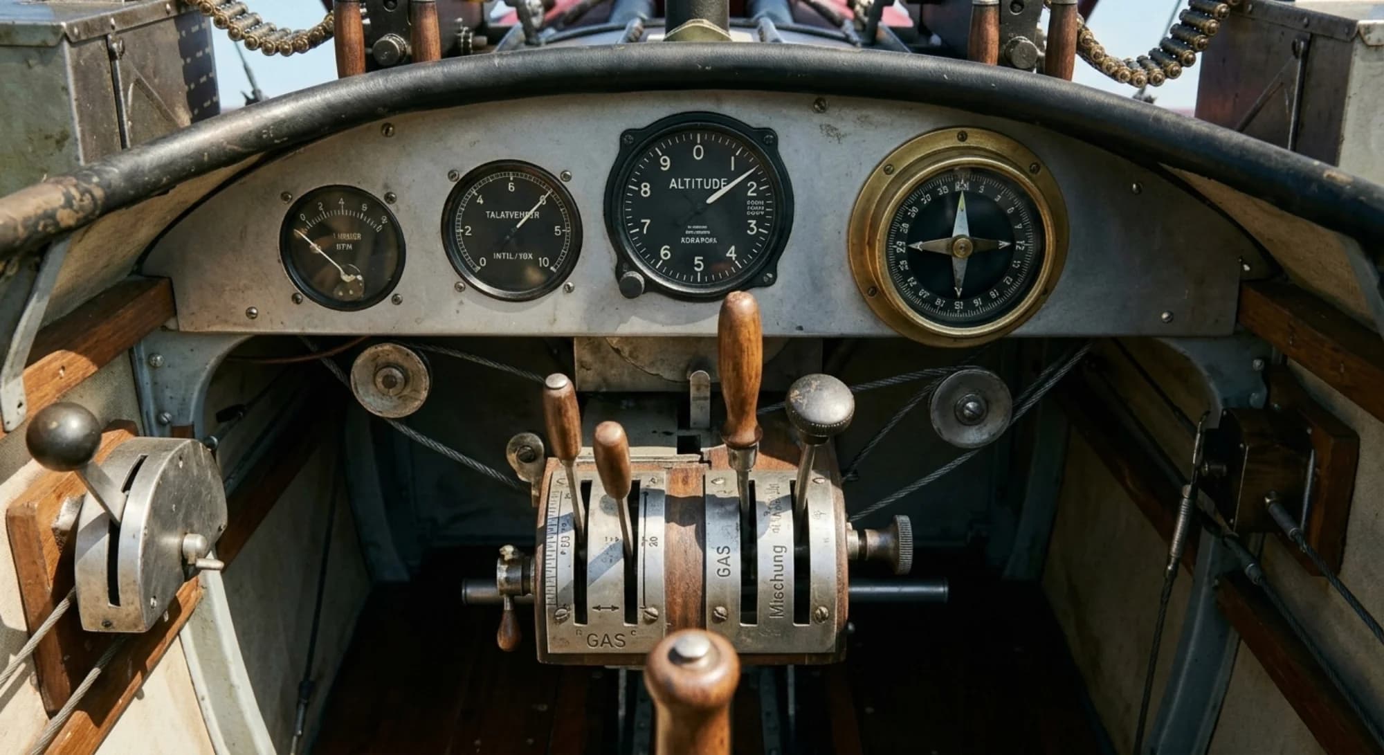 1917 Fokker Fokker Dr.I - Instrument Detail - Fighter aircraft