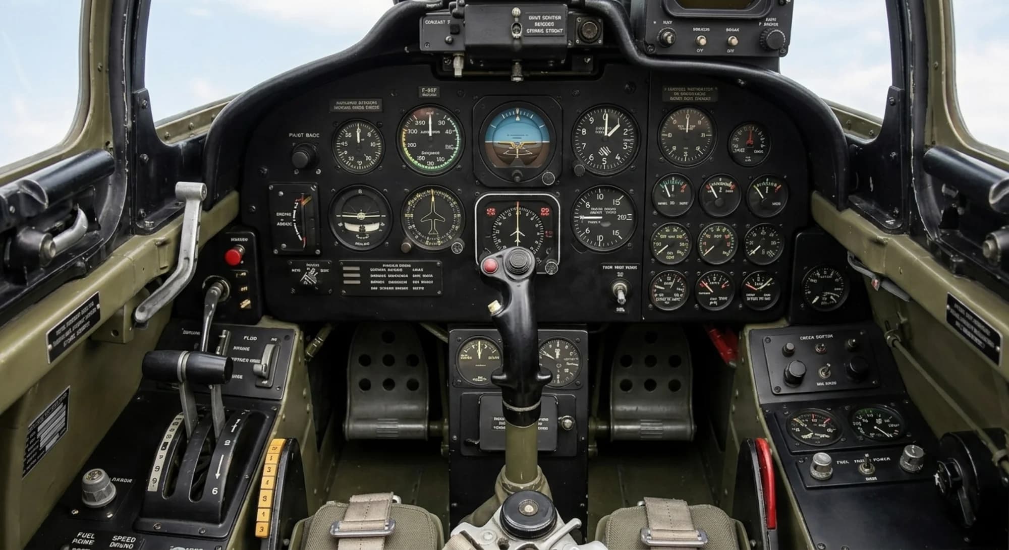 North American Aviation North American F-86 Sabre 1947 - Instrument Detail view