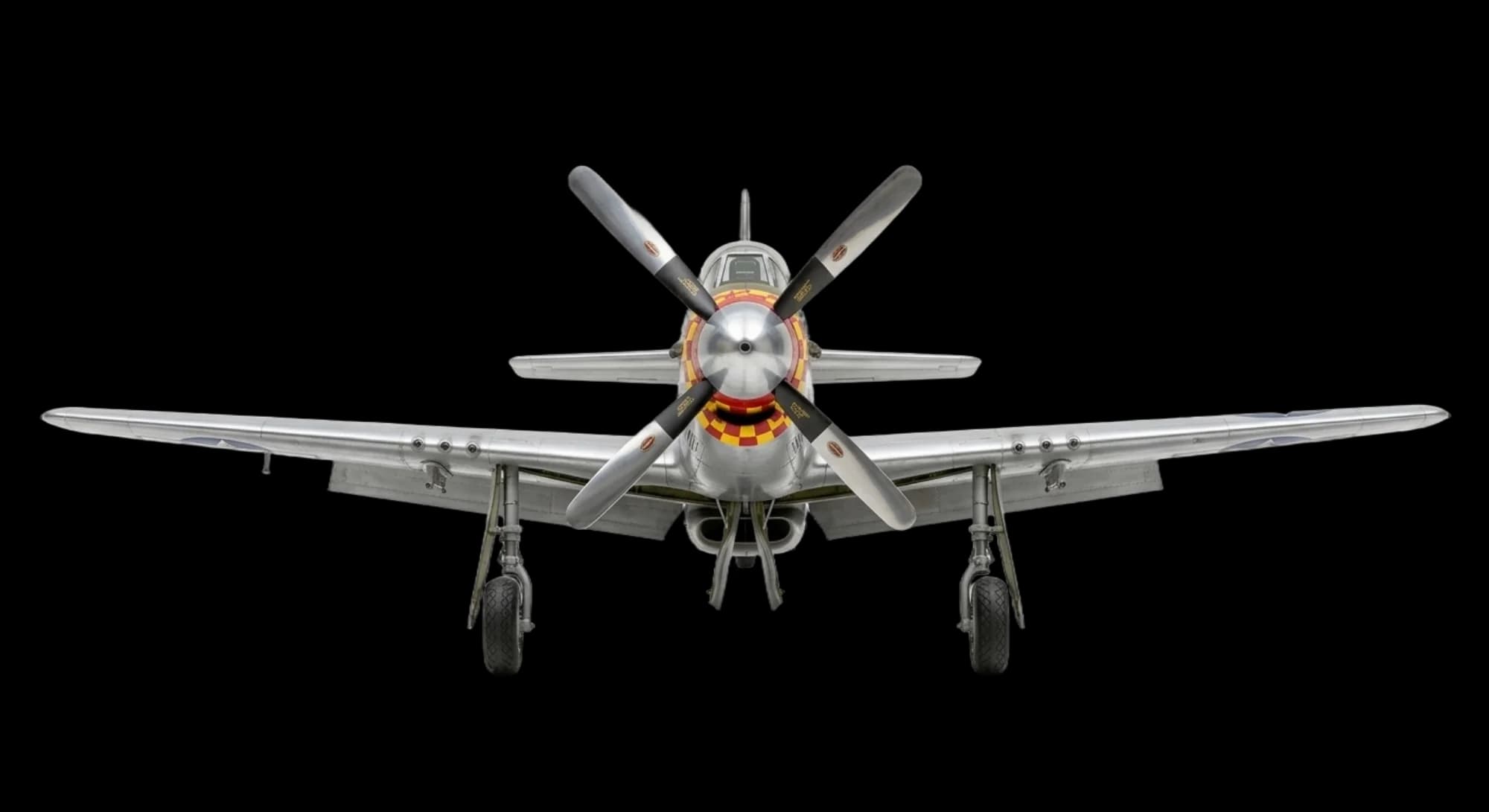 1940 North American Aviation P-51 Mustang - Front - Fighter aircraft